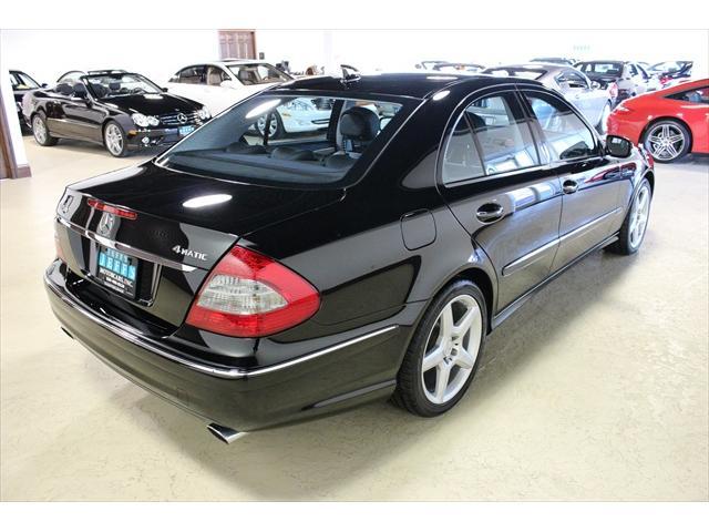 Mercedes-Benz E Class 2009 photo 4