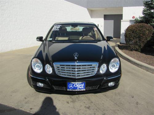 Mercedes-Benz E Class 2009 photo 1