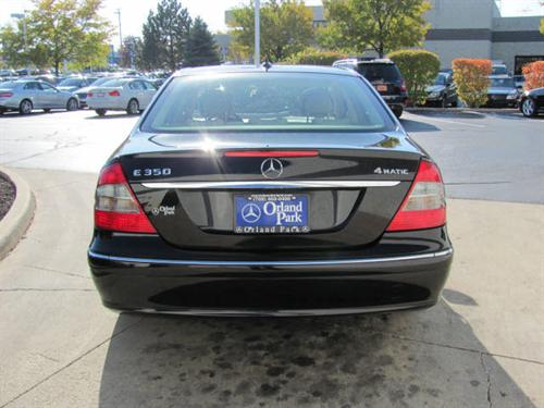 Mercedes-Benz E Class 2009 photo 4