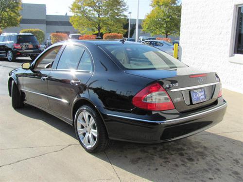 Mercedes-Benz E Class 2009 photo 5