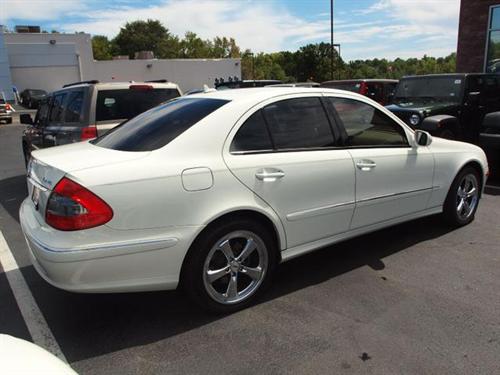 Mercedes-Benz E Class 2009 photo 3