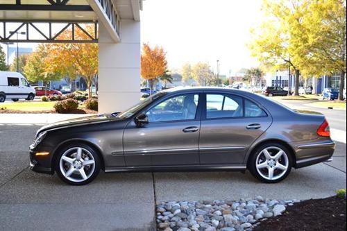 Mercedes-Benz E Class 2009 photo 1