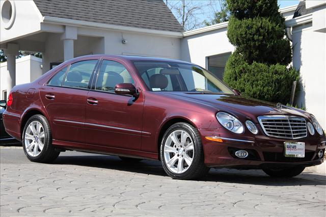 Mercedes-Benz E Class 2009 photo 2