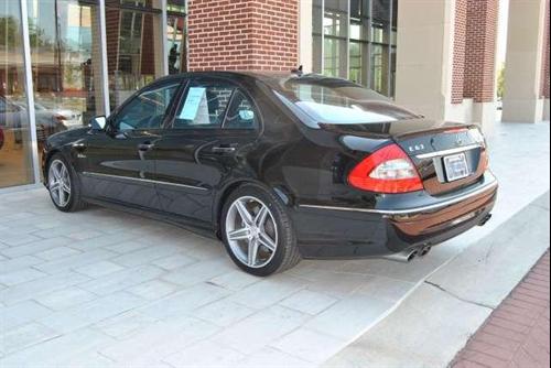 Mercedes-Benz E Class 2009 photo 1