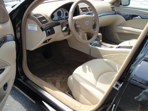 Mercedes-Benz E Class 2009 photo 1