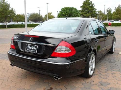 Mercedes-Benz E Class 2009 photo 2