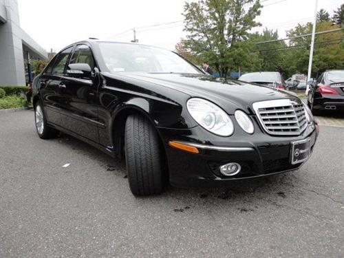 Mercedes-Benz E Class 2009 photo 2