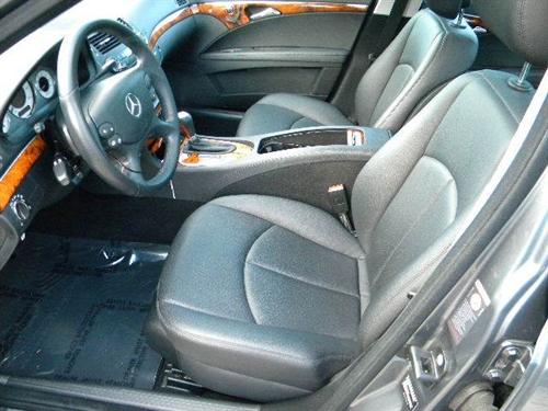 Mercedes-Benz E Class 2009 photo 2