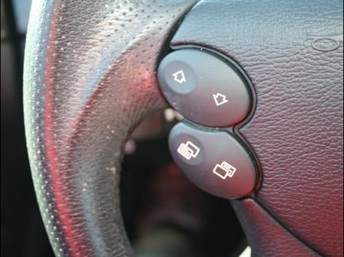 Mercedes-Benz E Class 2009 photo 3