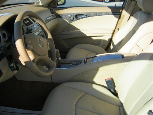 Mercedes-Benz E Class 2009 photo 2