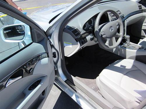 Mercedes-Benz E Class 2009 photo 2