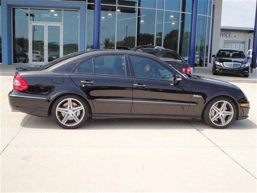 Mercedes-Benz E Class 2009 photo 2