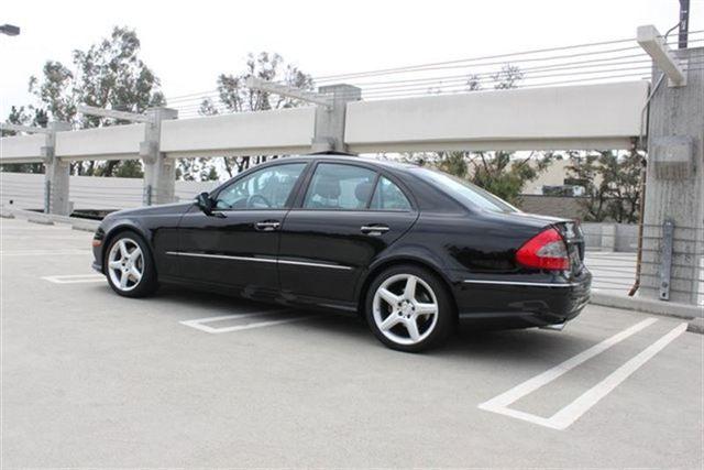 Mercedes-Benz E Class 2009 photo 3