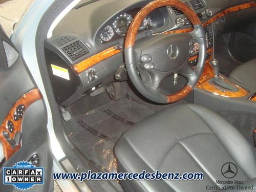 Mercedes-Benz E Class 2009 photo 1