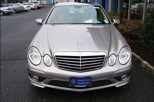 Mercedes-Benz E Class 2009 photo 1