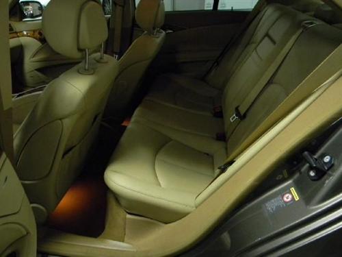 Mercedes-Benz E Class 2009 photo 2