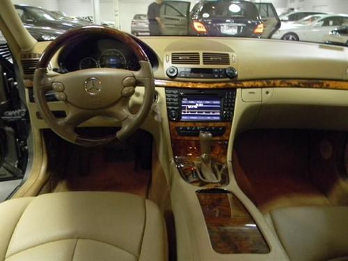 Mercedes-Benz E Class 2009 photo 3