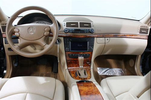 Mercedes-Benz E Class 2009 photo 4