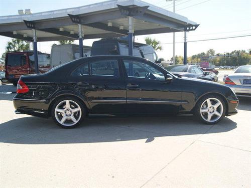 Mercedes-Benz E Class 2009 photo 2