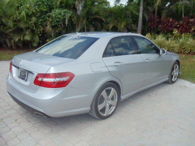 Mercedes-Benz E Class 2010 photo 1
