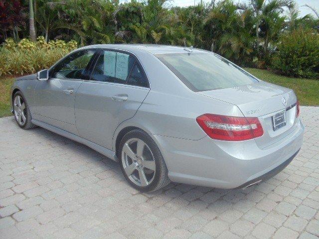 Mercedes-Benz E Class 2010 photo 3