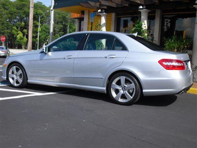 Mercedes-Benz E Class 2010 photo 4