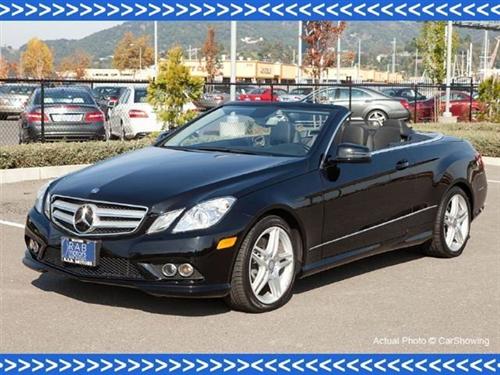 Mercedes-Benz E Class 2011 photo 1