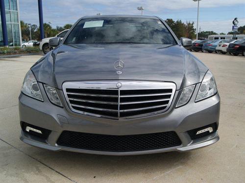 Mercedes-Benz E Class 2011 photo 1