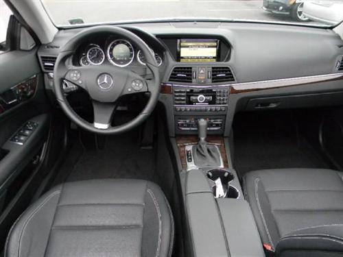 Mercedes-Benz E Class 2011 photo 3