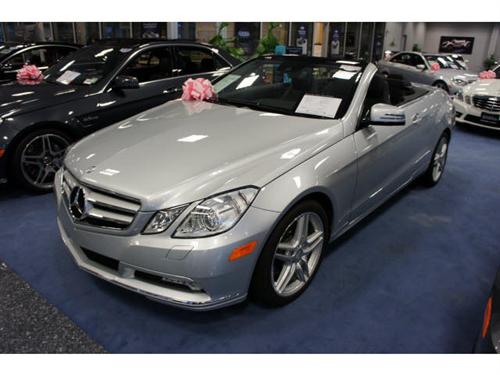 Mercedes-Benz E Class 2011 photo 2