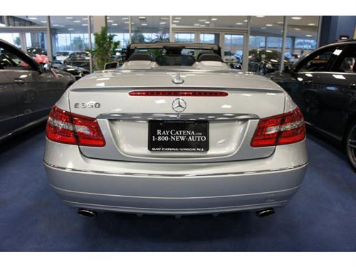 Mercedes-Benz E Class 2011 photo 4