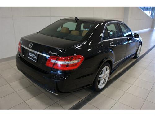 Mercedes-Benz E Class 2011 photo 5