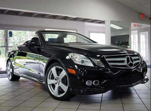 Mercedes-Benz E Class 2011 photo 2