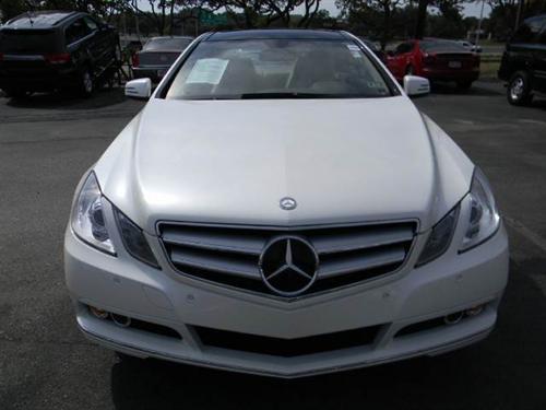 Mercedes-Benz E Class 2011 photo 3