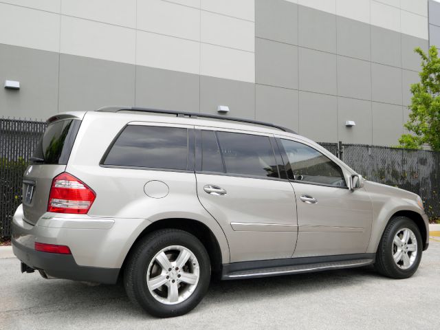 Mercedes-Benz GL-Class 2007 photo 2