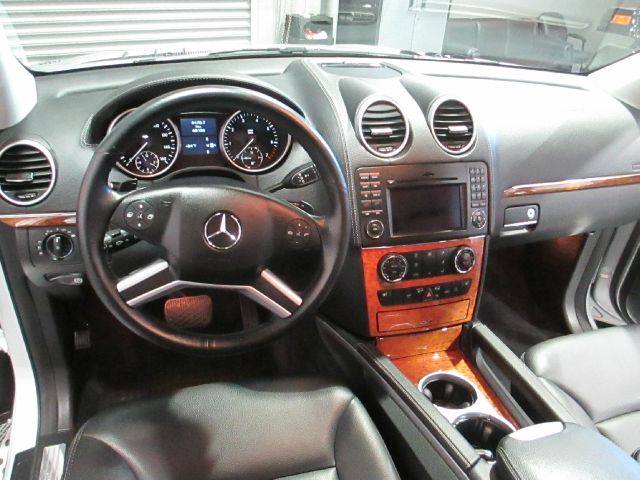 Mercedes-Benz GL-Class 2009 photo 1