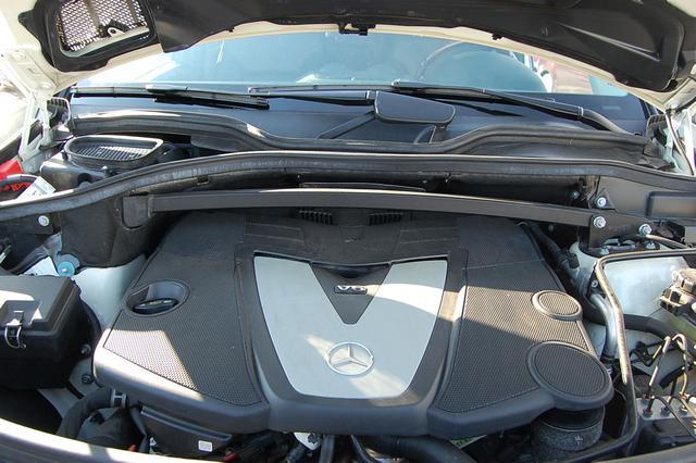Mercedes-Benz GL-Class XLT / Super DUTY SUV