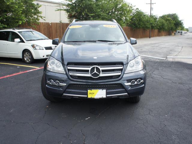 Mercedes-Benz GL-Class 2011 photo 2
