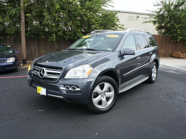 Mercedes-Benz GL-Class 2011 photo 3