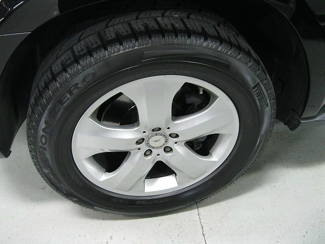 Mercedes-Benz GL-Class 2011 photo 12