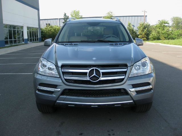 Mercedes-Benz GL-Class 2012 photo 1