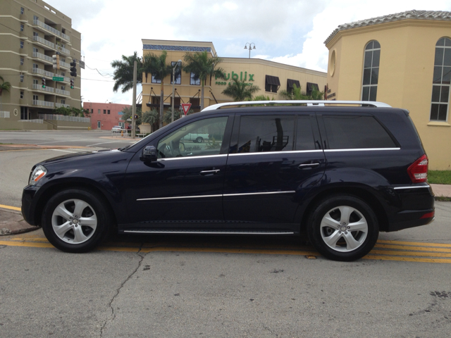 Mercedes-Benz GL-Class 2012 photo 1