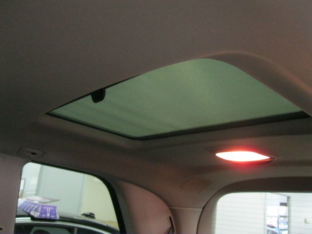 Mercedes-Benz GL-Class 2012 photo 10