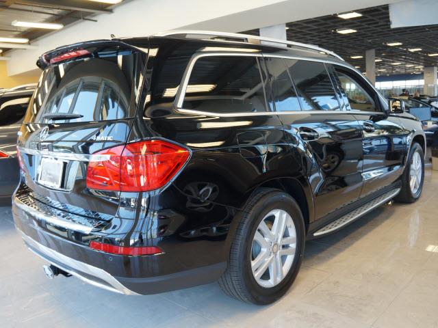 Mercedes-Benz GL-Class 2013 photo 2
