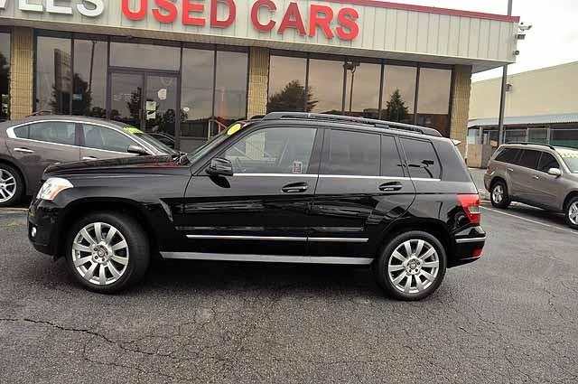 Mercedes-Benz GLK-Class 2010 photo 2