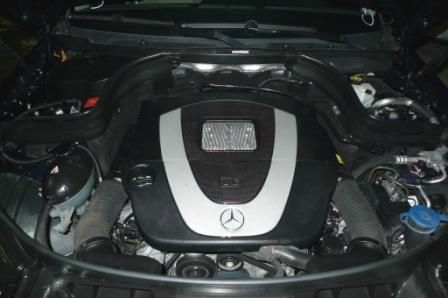 Mercedes-Benz GLK-Class 2010 photo 0