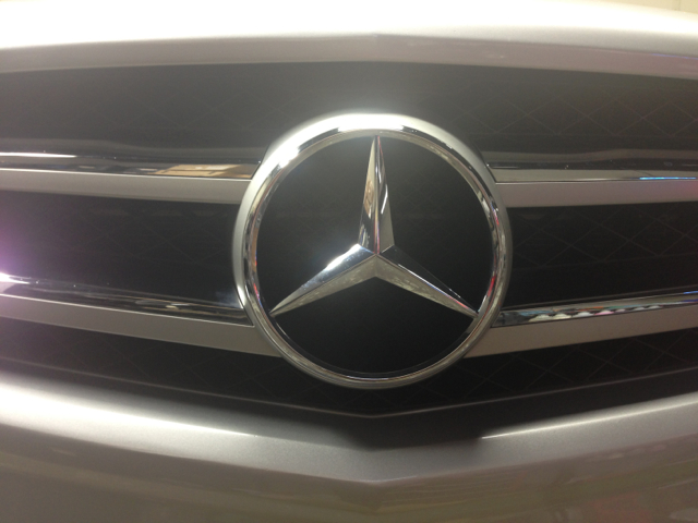 Mercedes-Benz GLK-Class 2010 photo 3