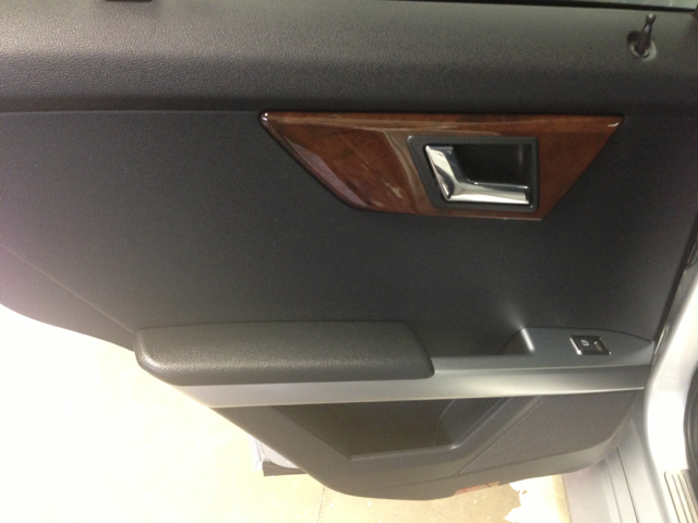 Mercedes-Benz GLK-Class 2010 photo 9