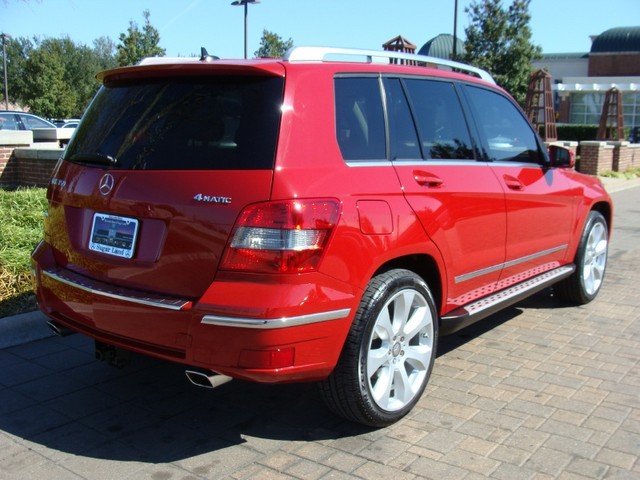 Mercedes-Benz GLK-Class 2010 photo 2