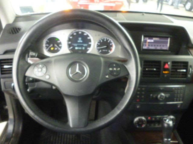 Mercedes-Benz GLK-Class 2010 photo 0